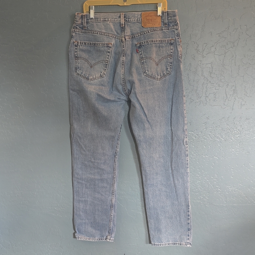 Levi's Classic Light Blue Straight Jeans